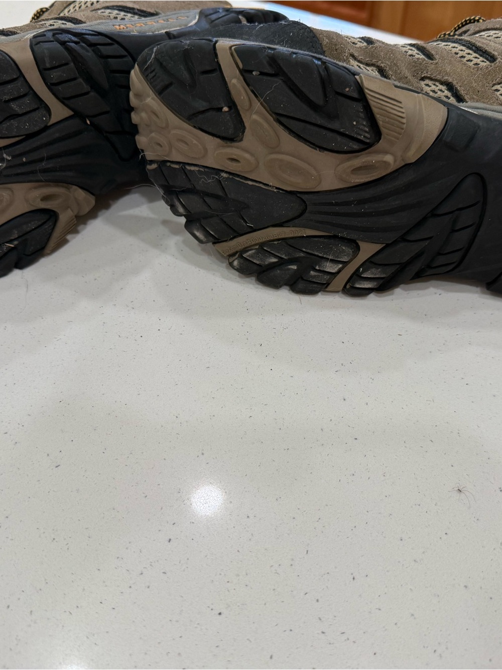 Merrell Walnut and Black Men's Performance Hiking Shoes - Picture 3 of 3